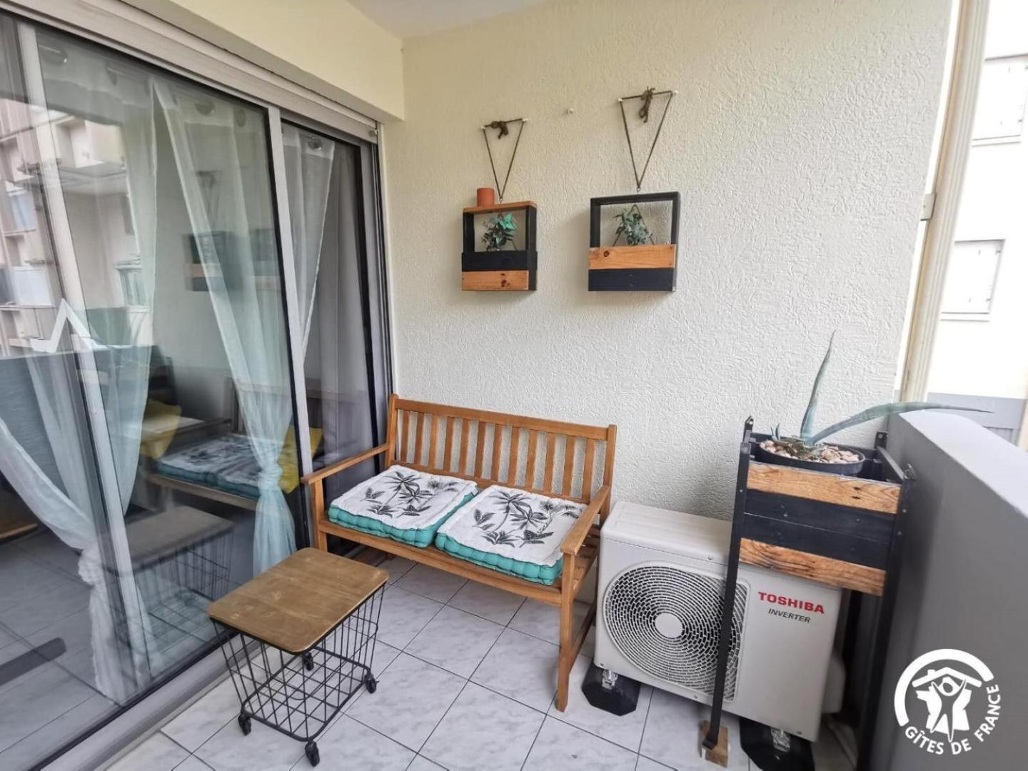 Le Venizio - Classe 2 Etoiles - T2 Climatise, Avec Terrasse, Parking, Pret De Velos, 10 Minutes A Pied Gare Et Centre Ville Сет Екстериор снимка