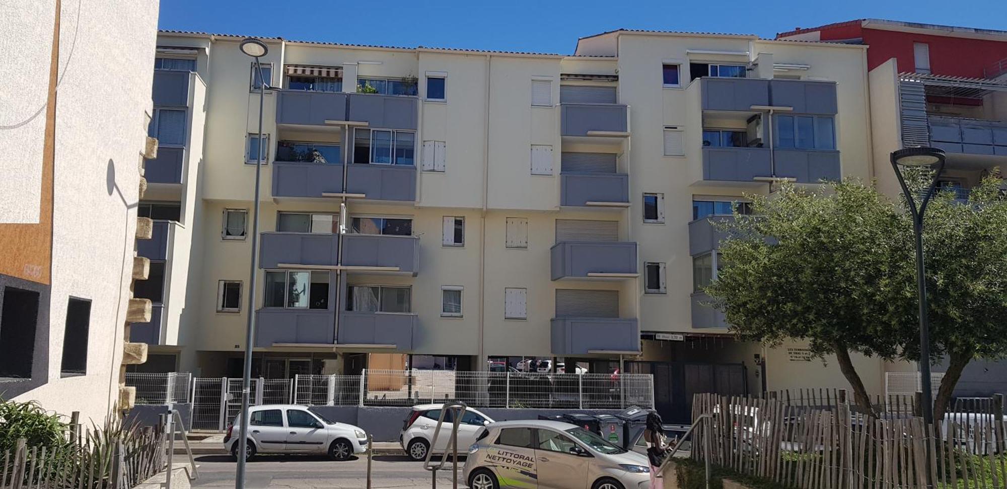 Le Venizio - Classe 2 Etoiles - T2 Climatise, Avec Terrasse, Parking, Pret De Velos, 10 Minutes A Pied Gare Et Centre Ville Сет Екстериор снимка