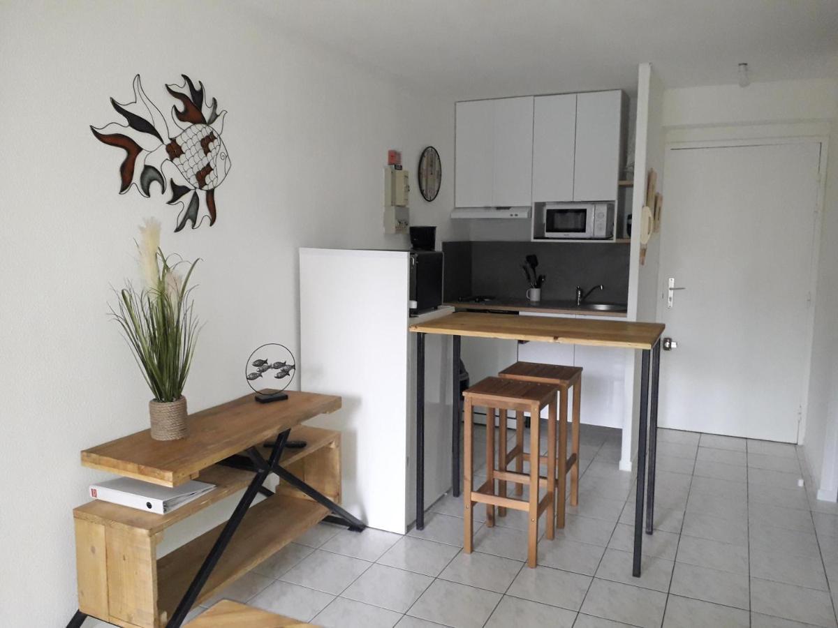 Le Venizio - Classe 2 Etoiles - T2 Climatise, Avec Terrasse, Parking, Pret De Velos, 10 Minutes A Pied Gare Et Centre Ville Сет Екстериор снимка