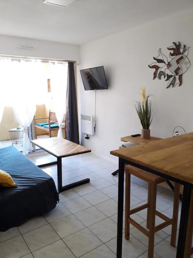 Le Venizio - Classe 2 Etoiles - T2 Climatise, Avec Terrasse, Parking, Pret De Velos, 10 Minutes A Pied Gare Et Centre Ville Сет Екстериор снимка